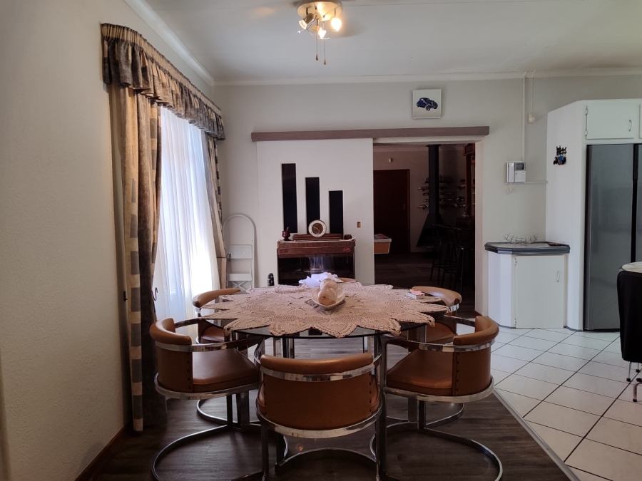 3 Bedroom Property for Sale in Flimieda North West
